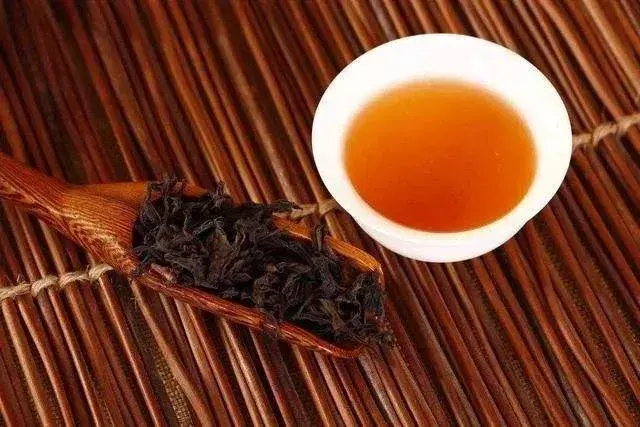 黑砖茶的功效与作用